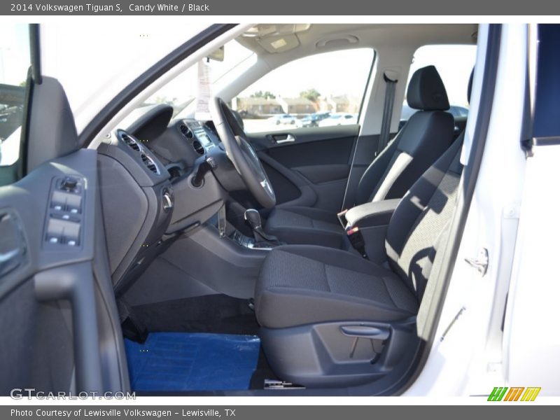 Candy White / Black 2014 Volkswagen Tiguan S