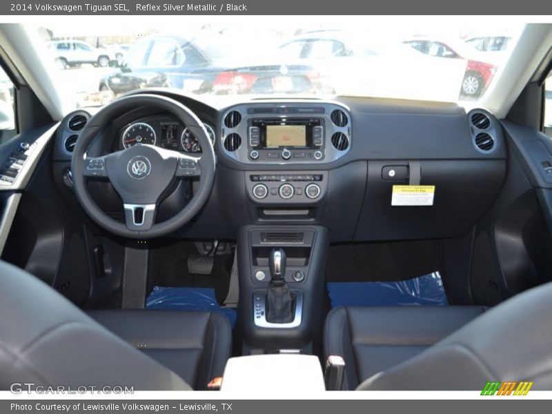 Reflex Silver Metallic / Black 2014 Volkswagen Tiguan SEL