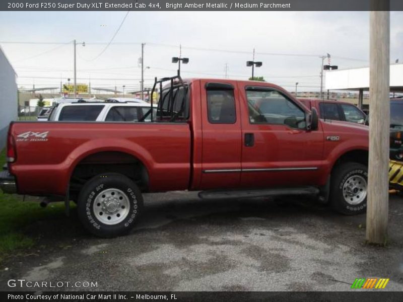 Bright Amber Metallic / Medium Parchment 2000 Ford F250 Super Duty XLT Extended Cab 4x4