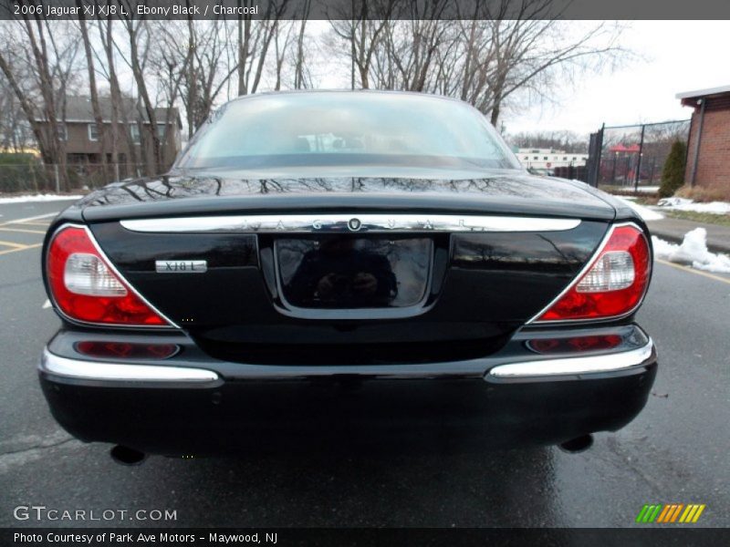 Ebony Black / Charcoal 2006 Jaguar XJ XJ8 L