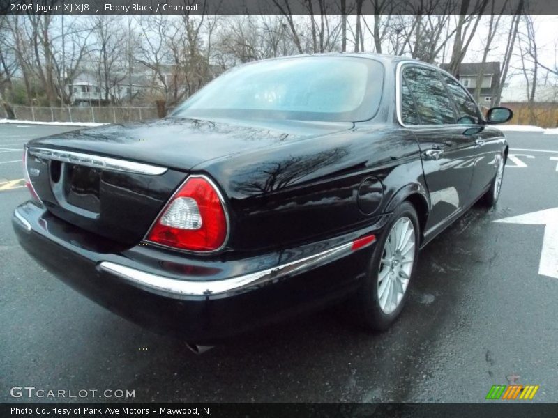 Ebony Black / Charcoal 2006 Jaguar XJ XJ8 L