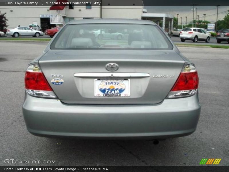 Mineral Green Opalescent / Gray 2005 Toyota Camry LE