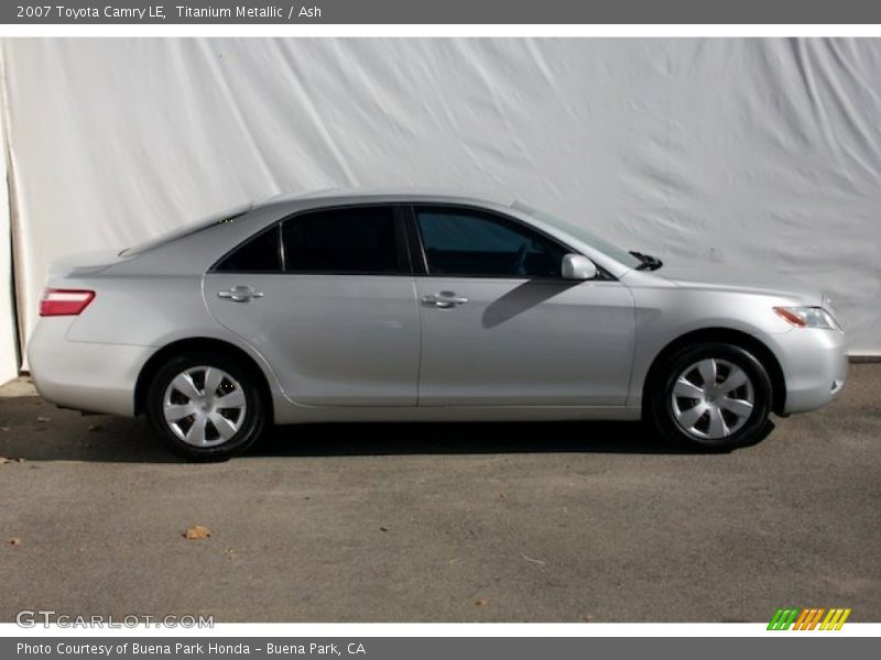 Titanium Metallic / Ash 2007 Toyota Camry LE