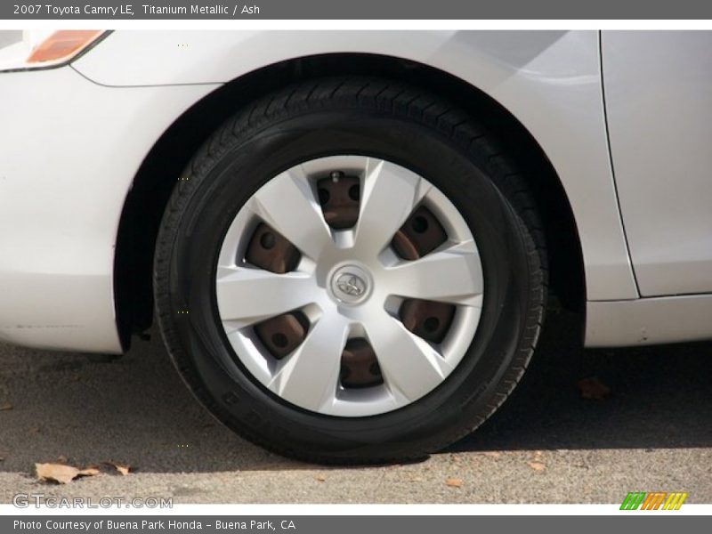 Titanium Metallic / Ash 2007 Toyota Camry LE
