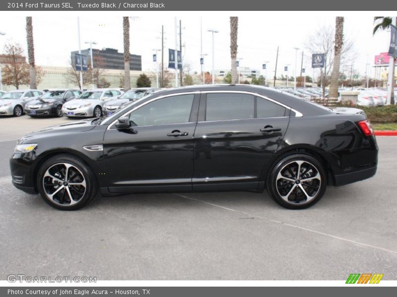 Tuxedo Black / Charcoal Black 2014 Ford Taurus SEL