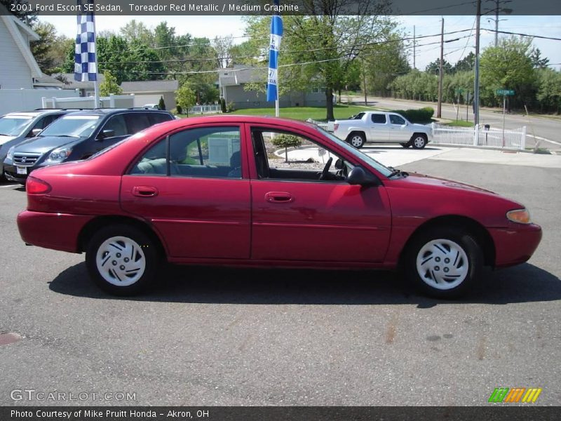 Toreador Red Metallic / Medium Graphite 2001 Ford Escort SE Sedan