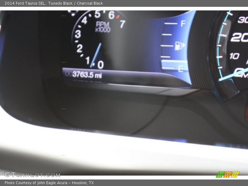 Tuxedo Black / Charcoal Black 2014 Ford Taurus SEL