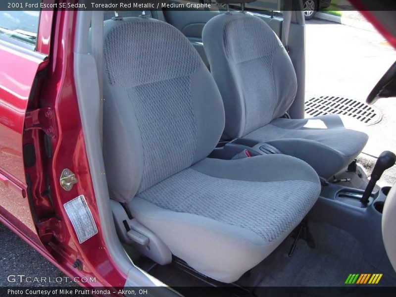 Toreador Red Metallic / Medium Graphite 2001 Ford Escort SE Sedan