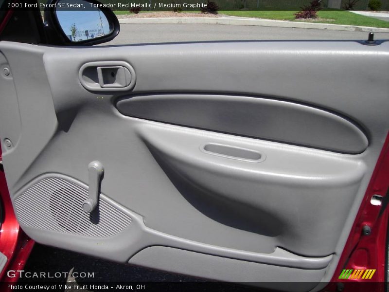 Toreador Red Metallic / Medium Graphite 2001 Ford Escort SE Sedan