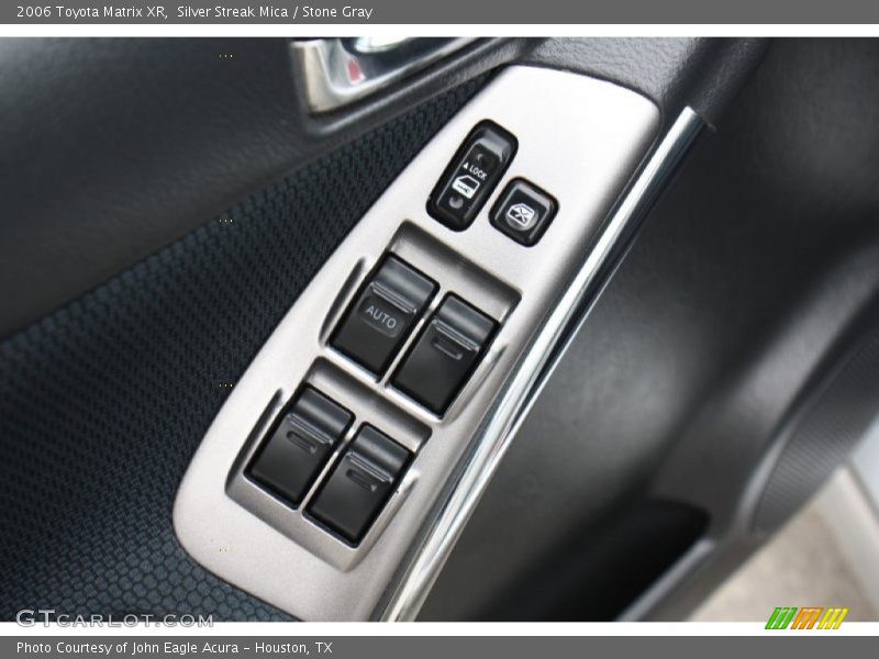 Silver Streak Mica / Stone Gray 2006 Toyota Matrix XR