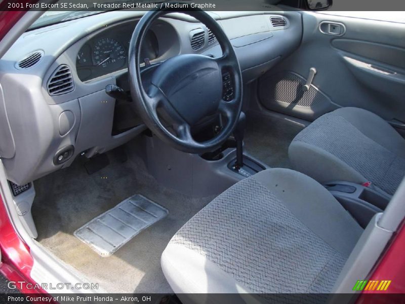 Toreador Red Metallic / Medium Graphite 2001 Ford Escort SE Sedan