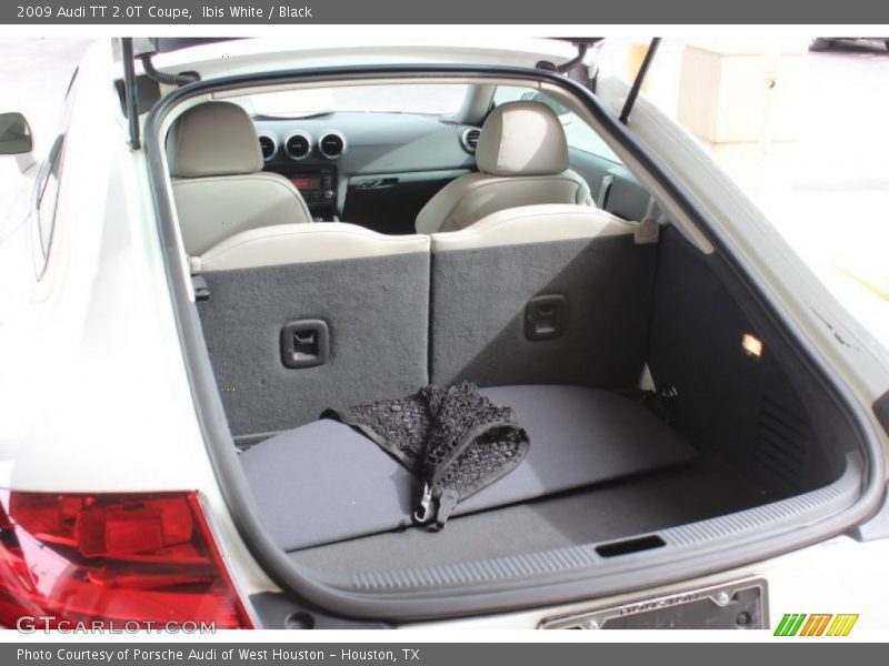  2009 TT 2.0T Coupe Trunk