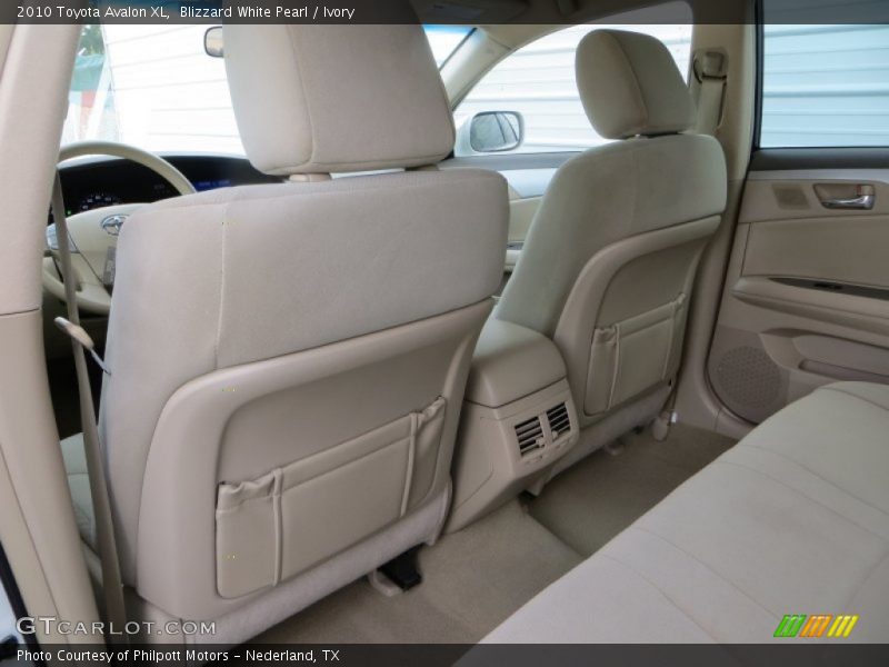 Blizzard White Pearl / Ivory 2010 Toyota Avalon XL
