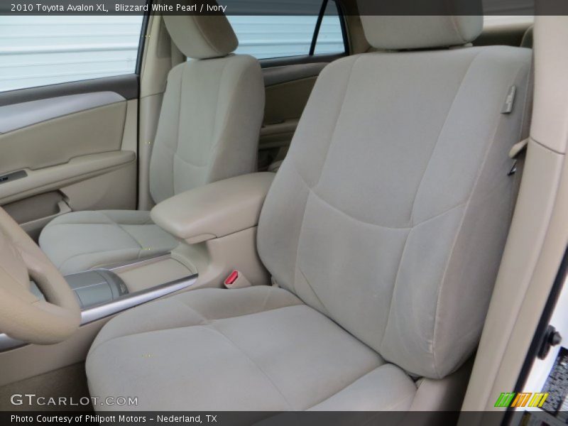 Blizzard White Pearl / Ivory 2010 Toyota Avalon XL