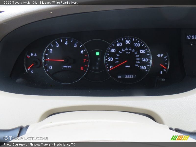 Blizzard White Pearl / Ivory 2010 Toyota Avalon XL