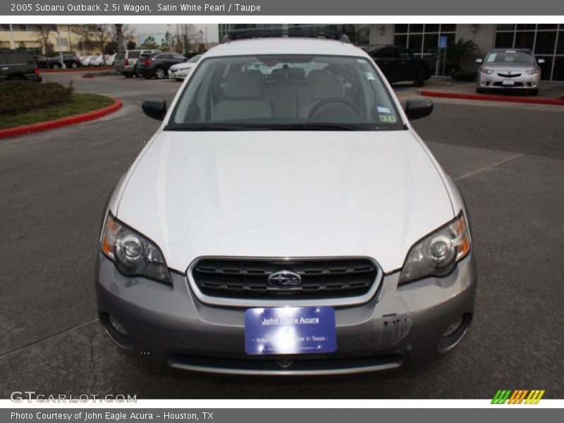 Satin White Pearl / Taupe 2005 Subaru Outback 2.5i Wagon