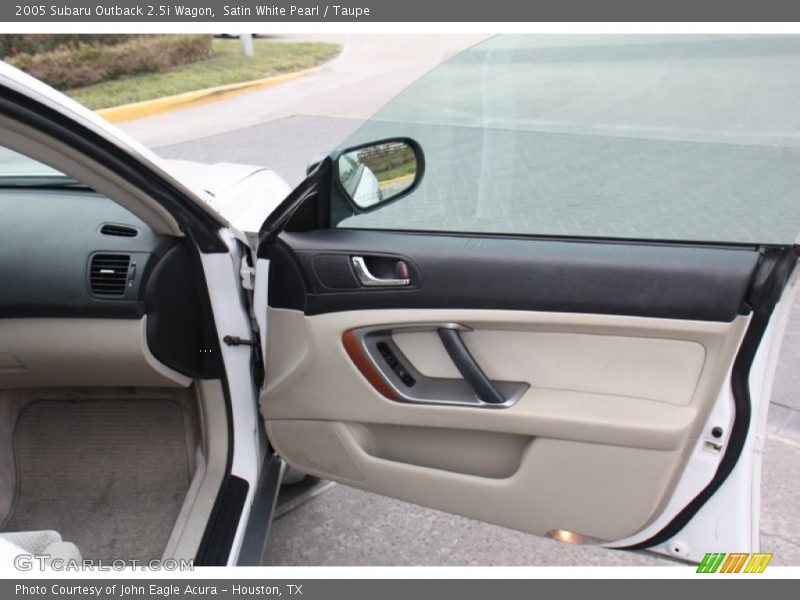 Satin White Pearl / Taupe 2005 Subaru Outback 2.5i Wagon