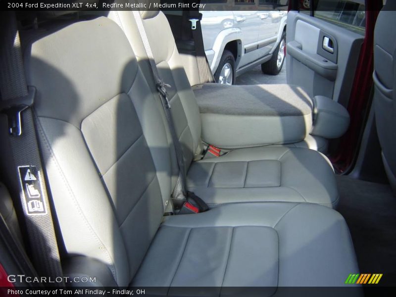 Redfire Metallic / Medium Flint Gray 2004 Ford Expedition XLT 4x4