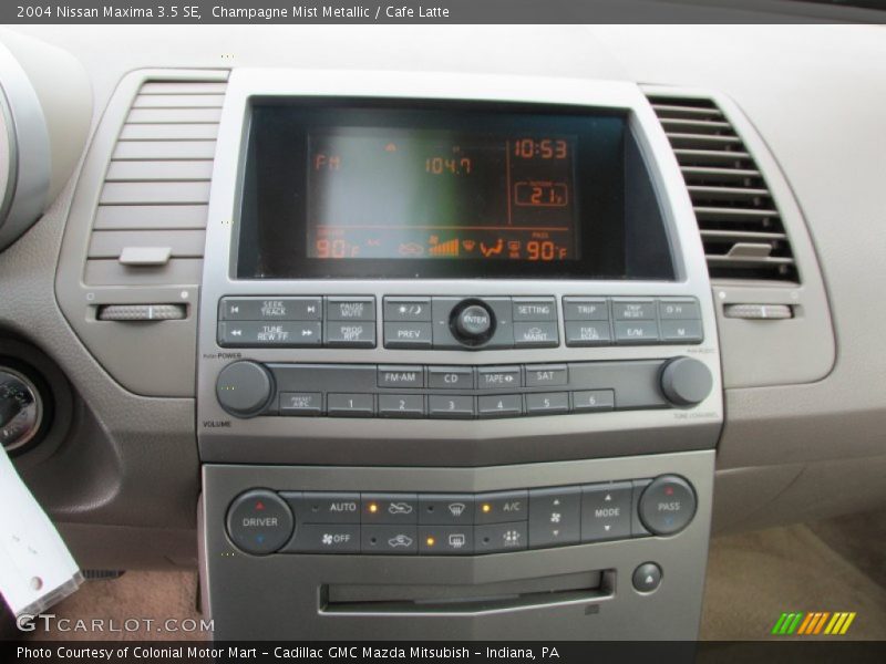 Champagne Mist Metallic / Cafe Latte 2004 Nissan Maxima 3.5 SE