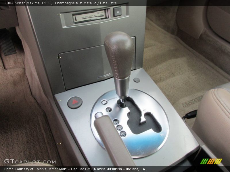 Champagne Mist Metallic / Cafe Latte 2004 Nissan Maxima 3.5 SE
