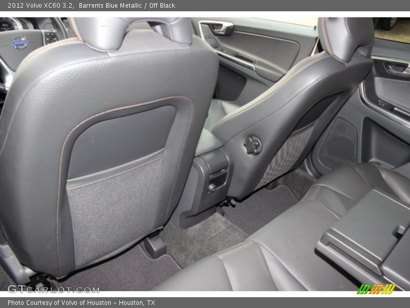 Barrents Blue Metallic / Off Black 2012 Volvo XC60 3.2