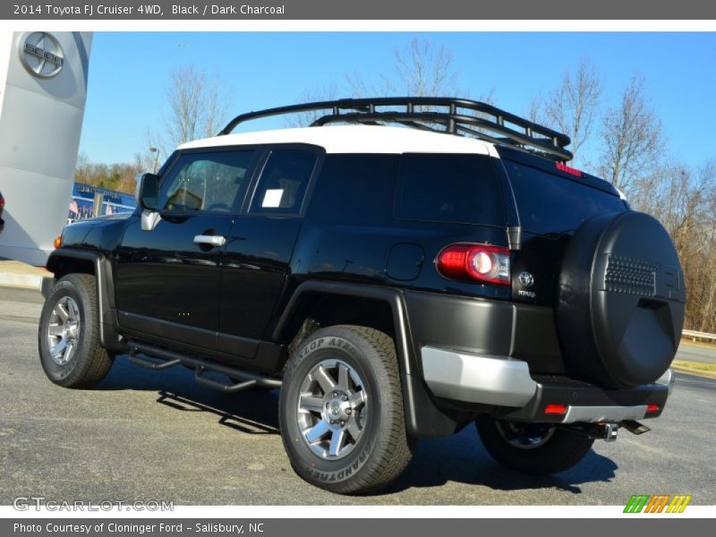 Black / Dark Charcoal 2014 Toyota FJ Cruiser 4WD