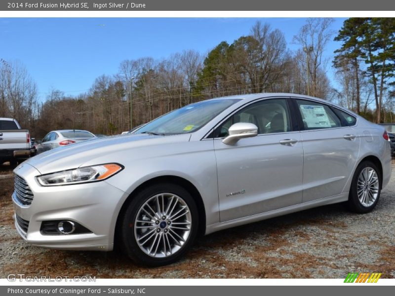 Ingot Silver / Dune 2014 Ford Fusion Hybrid SE