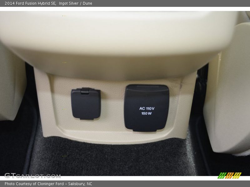 Ingot Silver / Dune 2014 Ford Fusion Hybrid SE