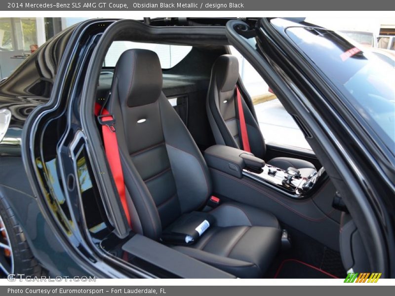 Front Seat of 2014 SLS AMG GT Coupe