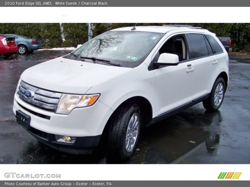 Front 3/4 View of 2010 Edge SEL AWD