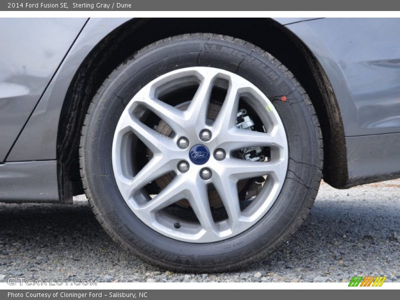 Sterling Gray / Dune 2014 Ford Fusion SE
