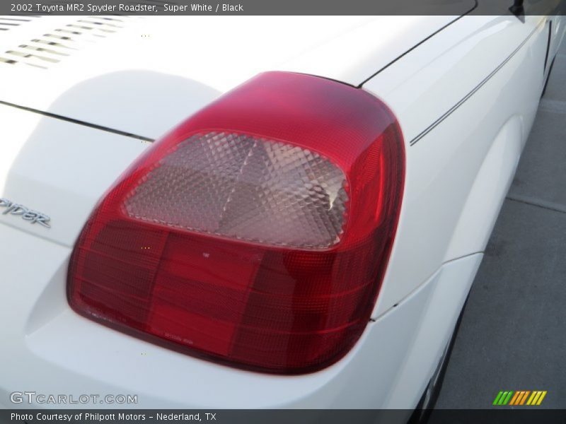 Super White / Black 2002 Toyota MR2 Spyder Roadster