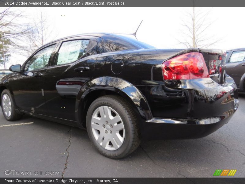Black Clear Coat / Black/Light Frost Beige 2014 Dodge Avenger SE