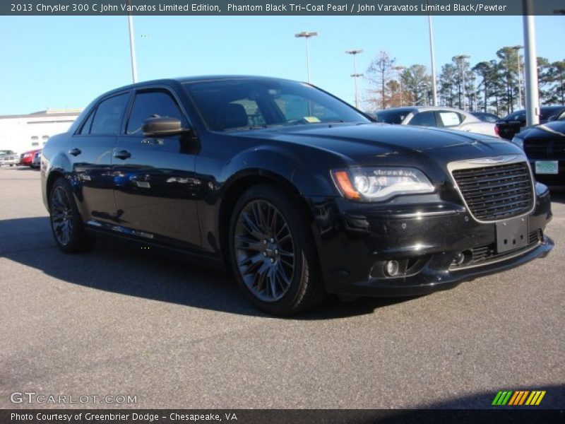 Phantom Black Tri-Coat Pearl / John Varavatos Limited Black/Pewter 2013 Chrysler 300 C John Varvatos Limited Edition