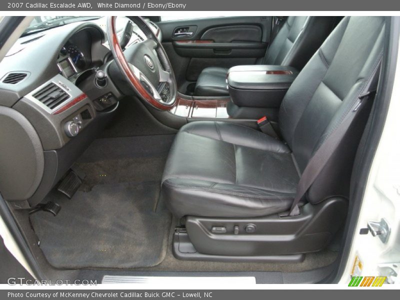 White Diamond / Ebony/Ebony 2007 Cadillac Escalade AWD