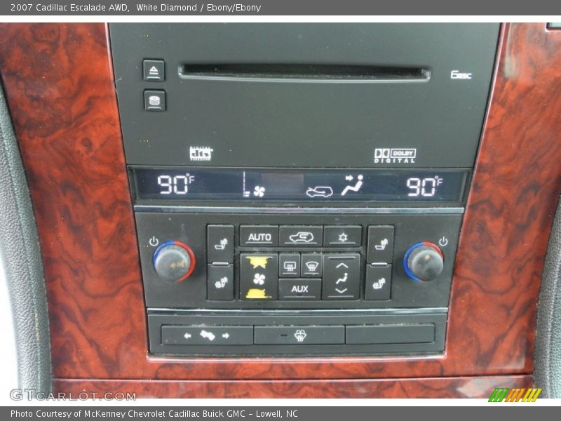 White Diamond / Ebony/Ebony 2007 Cadillac Escalade AWD