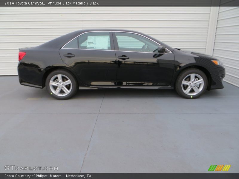 Attitude Black Metallic / Black 2014 Toyota Camry SE