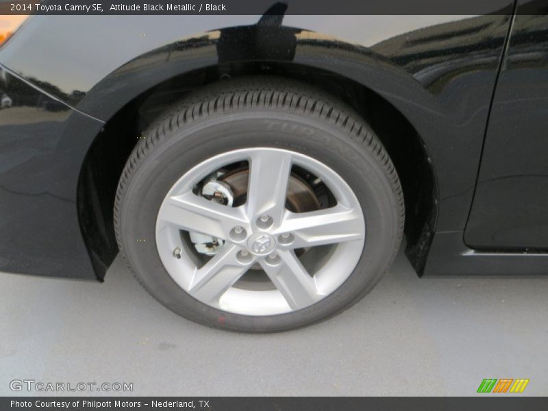 Attitude Black Metallic / Black 2014 Toyota Camry SE