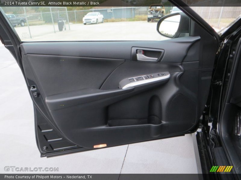 Attitude Black Metallic / Black 2014 Toyota Camry SE