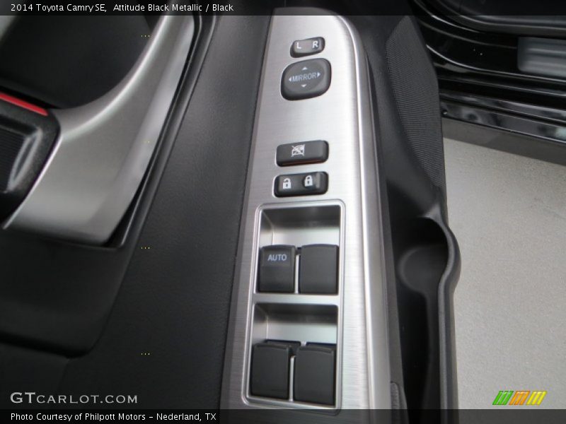 Attitude Black Metallic / Black 2014 Toyota Camry SE