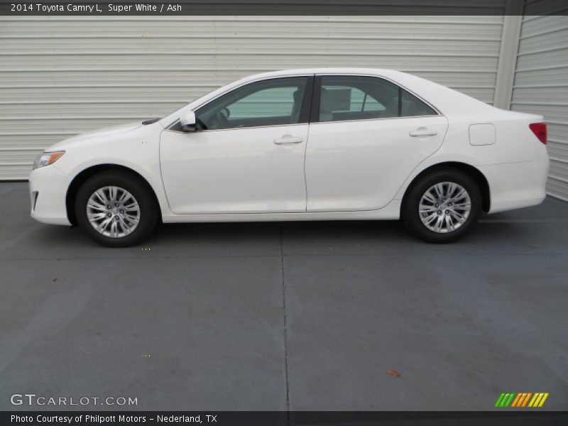 Super White / Ash 2014 Toyota Camry L