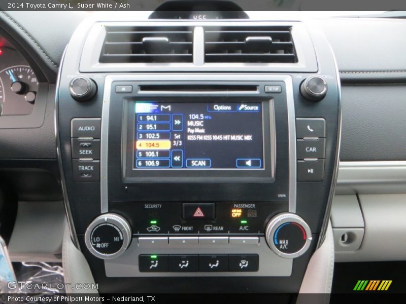 Super White / Ash 2014 Toyota Camry L