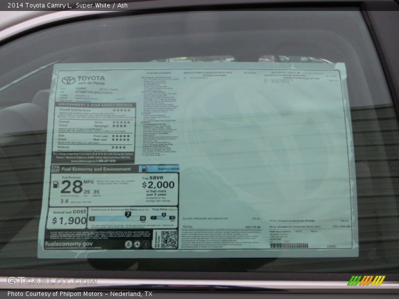 Super White / Ash 2014 Toyota Camry L