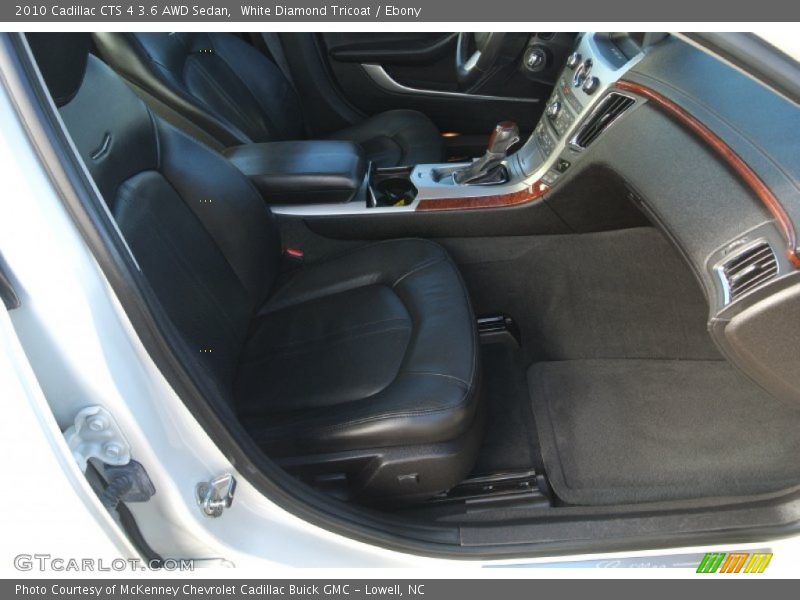 White Diamond Tricoat / Ebony 2010 Cadillac CTS 4 3.6 AWD Sedan