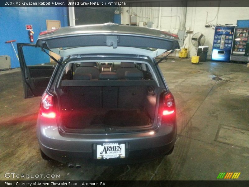 United Grey Metallic / Anthracite 2007 Volkswagen Rabbit 4 Door