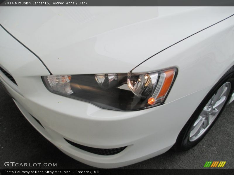 Wicked White / Black 2014 Mitsubishi Lancer ES