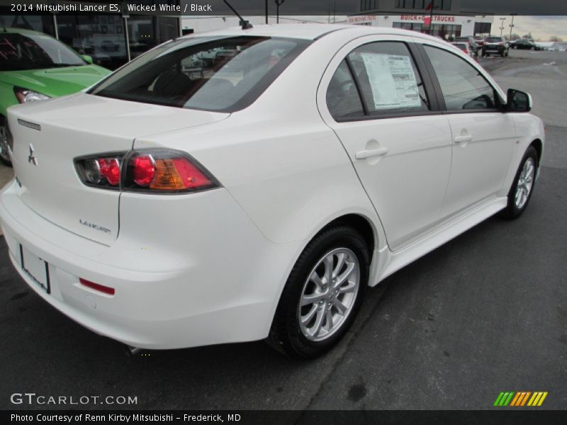 Wicked White / Black 2014 Mitsubishi Lancer ES
