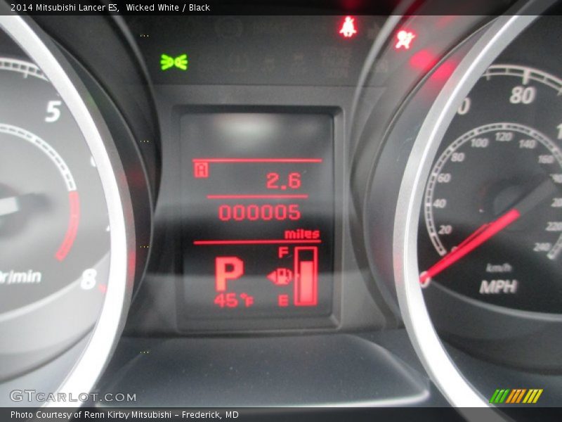 Wicked White / Black 2014 Mitsubishi Lancer ES