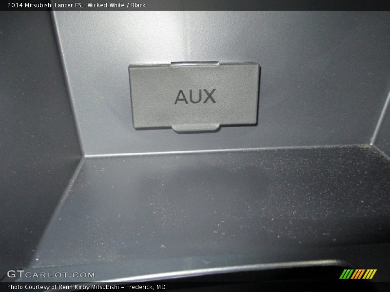 Wicked White / Black 2014 Mitsubishi Lancer ES