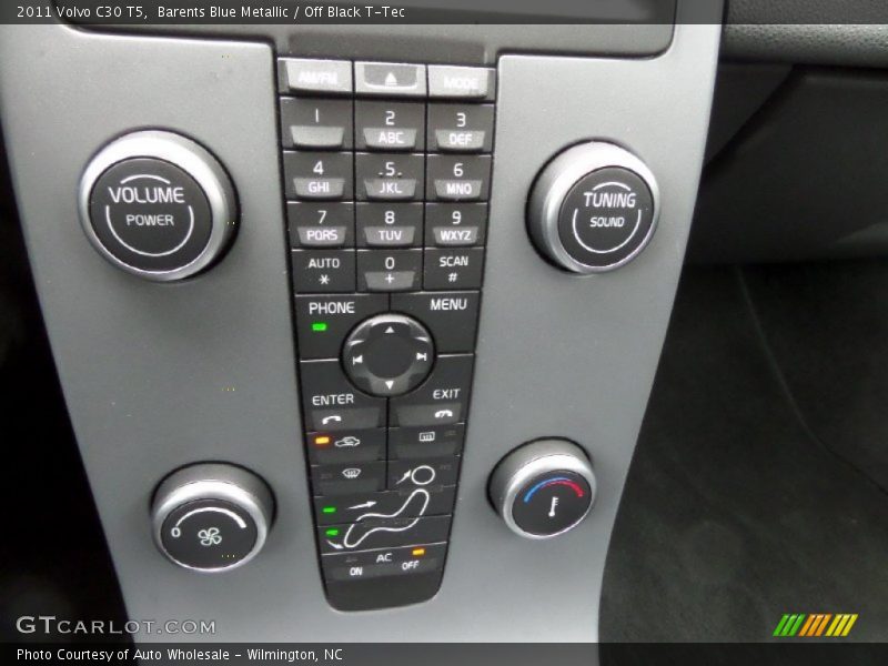 Barents Blue Metallic / Off Black T-Tec 2011 Volvo C30 T5